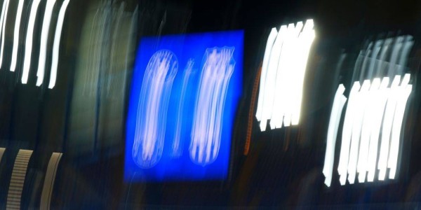 英超联赛压倒西甲！切尔西完胜巴萨揭示英西对决新格局