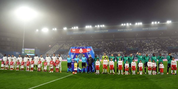 意甲第十四轮：萨索洛3-1逆转佛罗伦萨，紫百合陷入困境