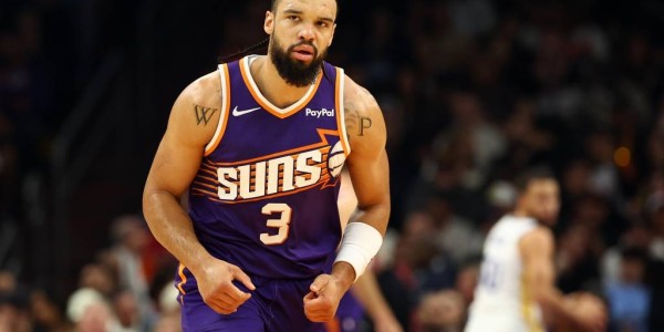 生死时刻库里胸口被狄龙重锤 勇士遭遇三连败