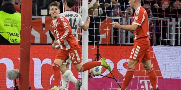 诺伊尔续约在即？拜仁传奇门将的未来展望